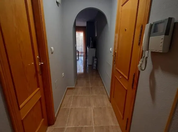 Torrevieja-lugomar * Torrevieja